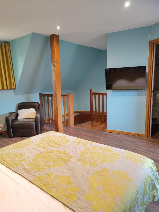Hotel Au Lion รีโบวิลเล ภายนอก รูปภาพ